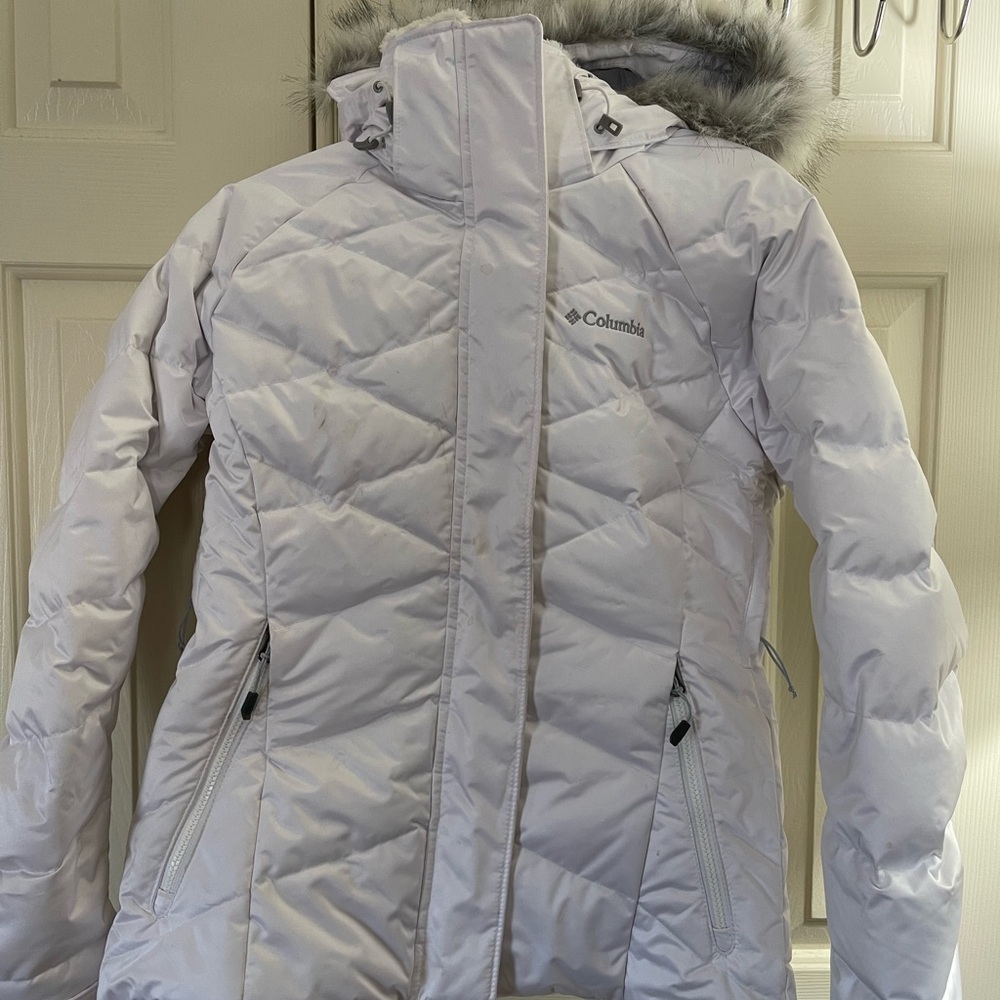 Columbia Women's White Puffer Jacket